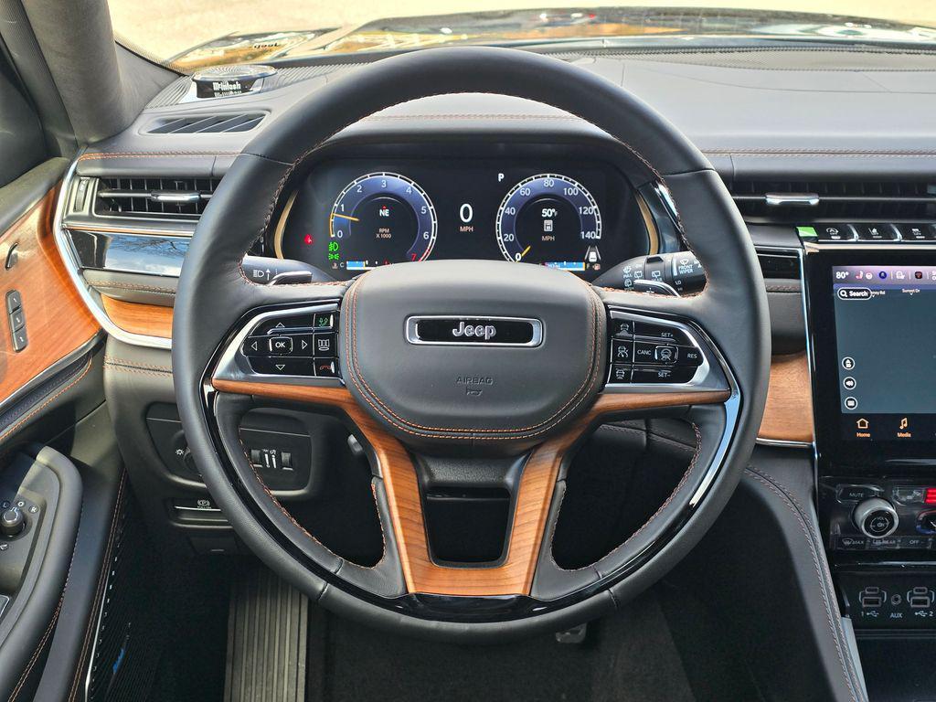 new 2025 Jeep Grand Cherokee car, priced at $63,961