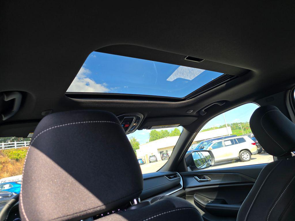 new 2025 Jeep Grand Cherokee car, priced at $33,975