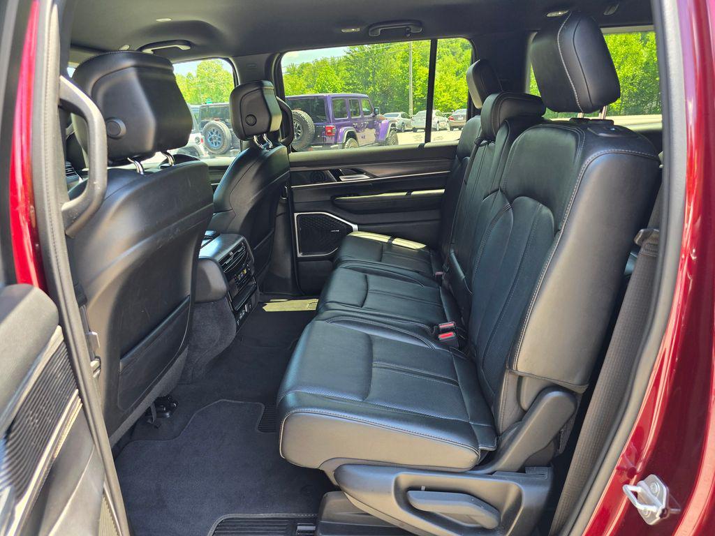 used 2024 Jeep Wagoneer L car, priced at $40,500
