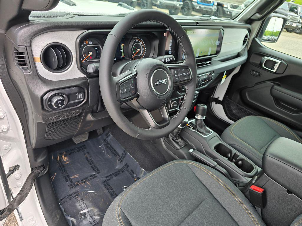 new 2025 Jeep Gladiator car, priced at $47,264