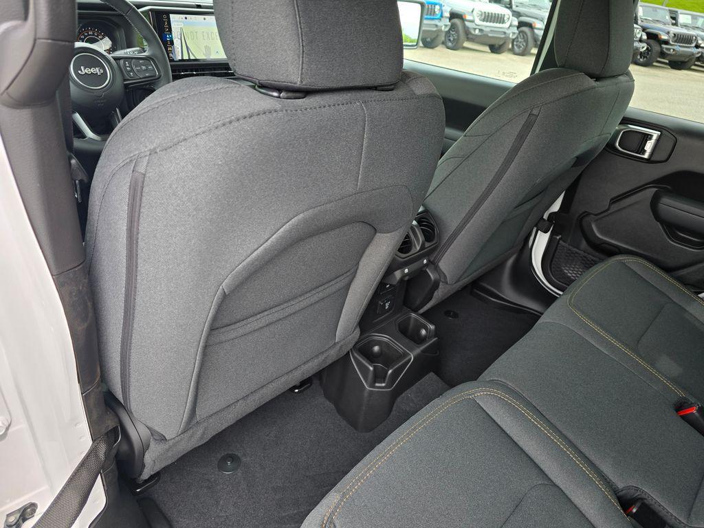 new 2025 Jeep Gladiator car, priced at $47,264