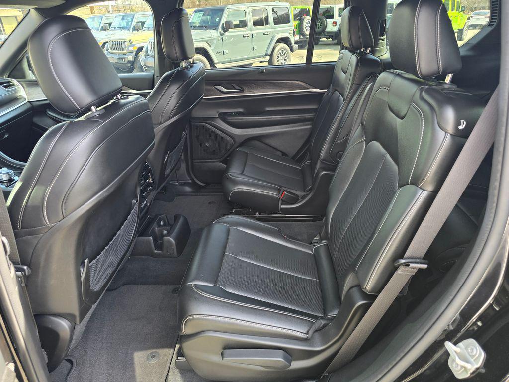 used 2024 Jeep Grand Cherokee L car, priced at $32,229