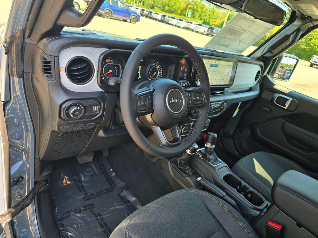 new 2025 Jeep Wrangler car, priced at $42,707
