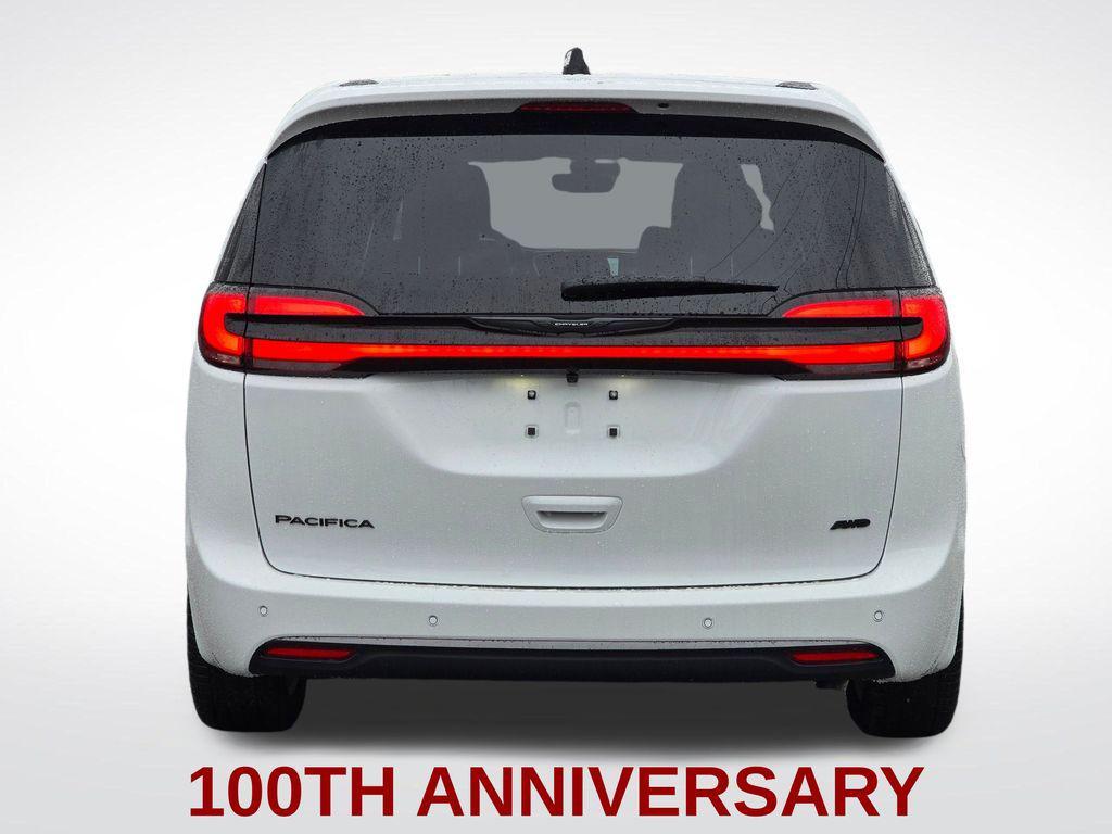 new 2026 Chrysler Pacifica car, priced at $43,335