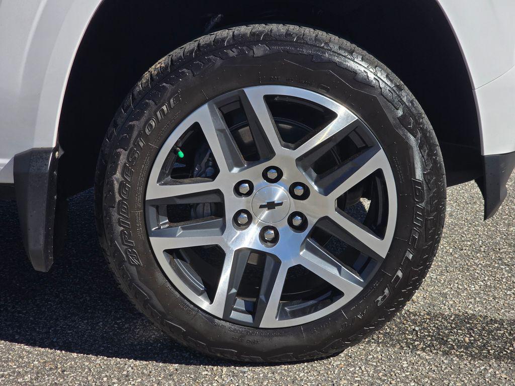 used 2024 Chevrolet Colorado car, priced at $34,988