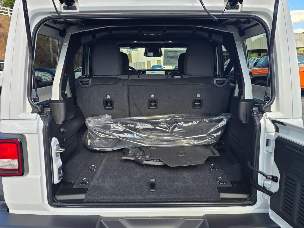 new 2026 Jeep Wrangler car, priced at $47,298