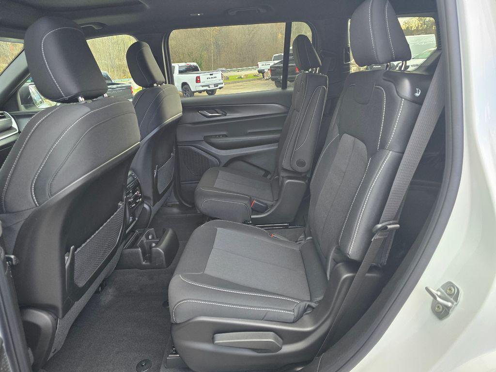 new 2025 Jeep Grand Cherokee L car, priced at $34,979