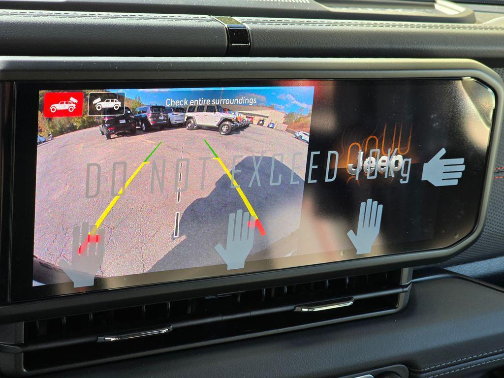 new 2026 Jeep Wrangler car, priced at $62,073