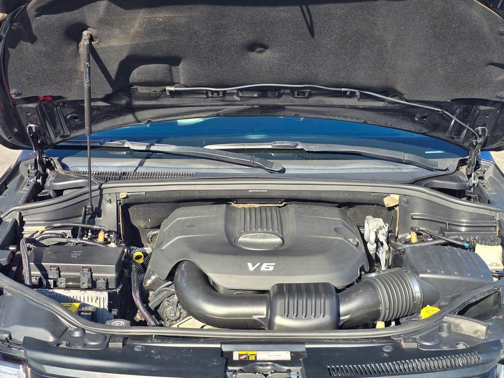 used 2015 Jeep Grand Cherokee car, priced at $13,770