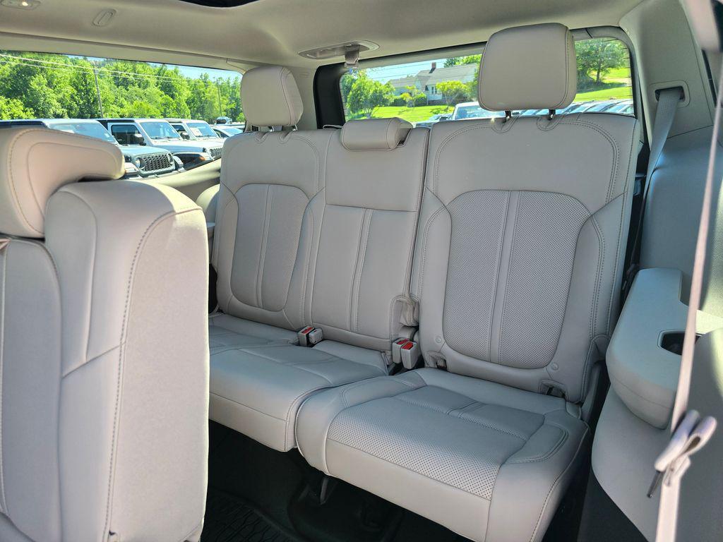 used 2024 Jeep Wagoneer car, priced at $48,900