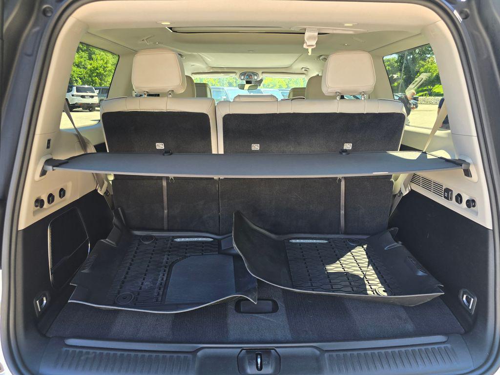 used 2024 Jeep Wagoneer car, priced at $48,900