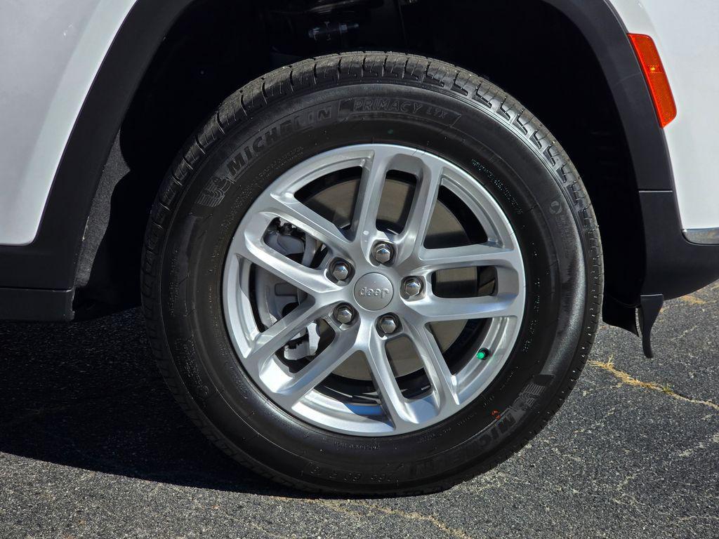new 2025 Jeep Grand Cherokee L car, priced at $36,808