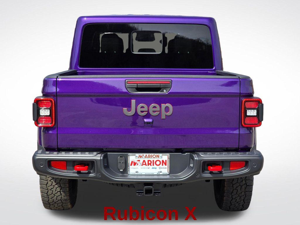 new 2026 Jeep Gladiator car, priced at $52,669