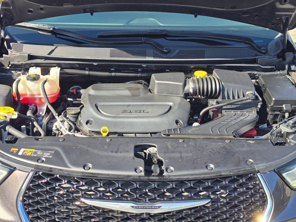 used 2023 Chrysler Pacifica car, priced at $23,900