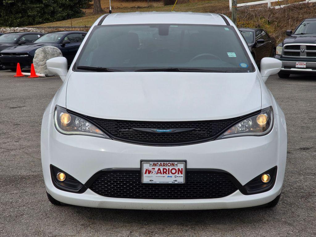 used 2020 Chrysler Pacifica Hybrid car, priced at $22,337