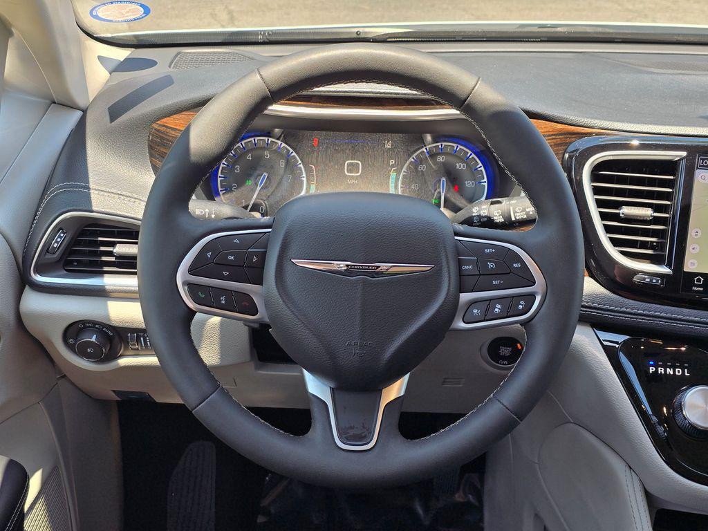 used 2024 Chrysler Pacifica car, priced at $32,450