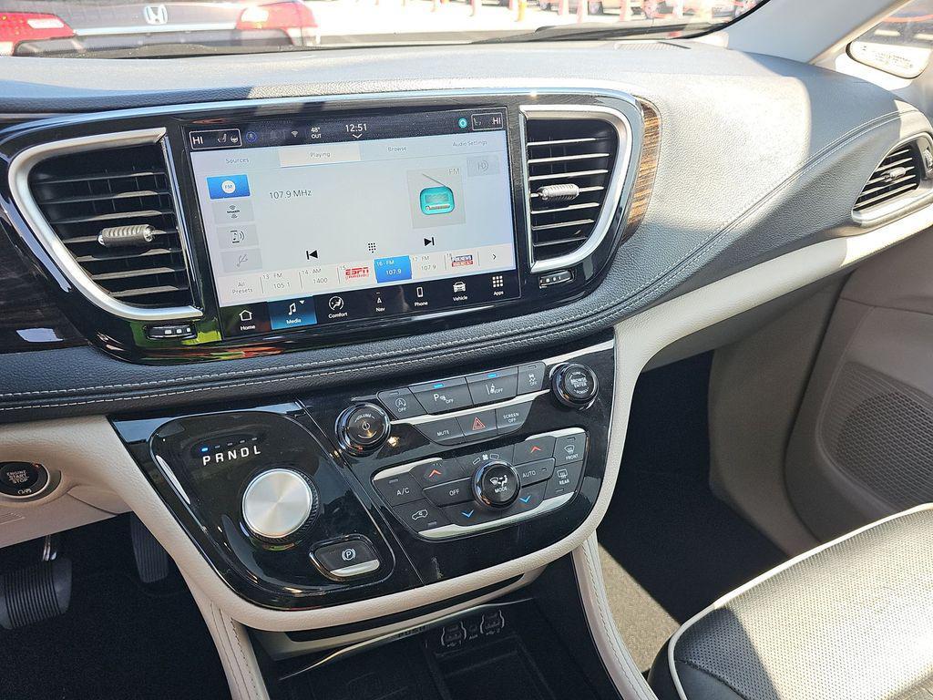 used 2024 Chrysler Pacifica car, priced at $34,250