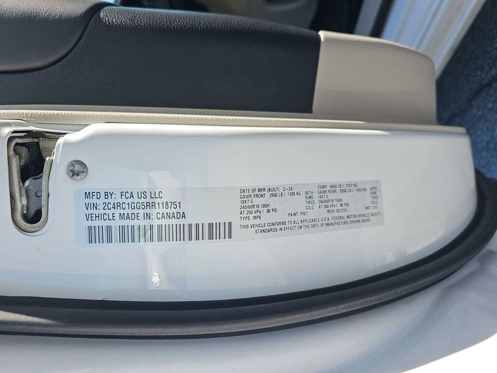 used 2024 Chrysler Pacifica car, priced at $34,250