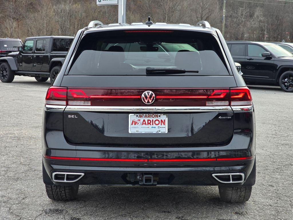 used 2024 Volkswagen Atlas car, priced at $38,411