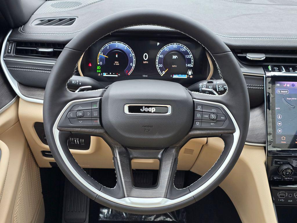 new 2025 Jeep Grand Cherokee L car, priced at $45,891