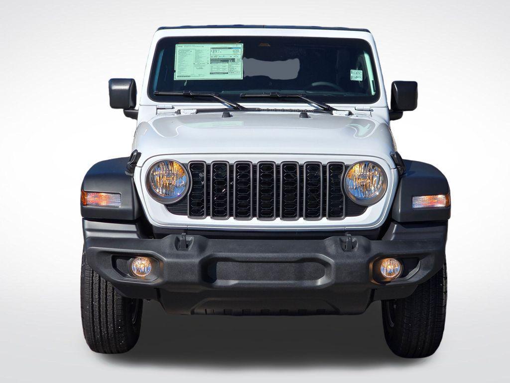 new 2026 Jeep Wrangler car, priced at $39,580