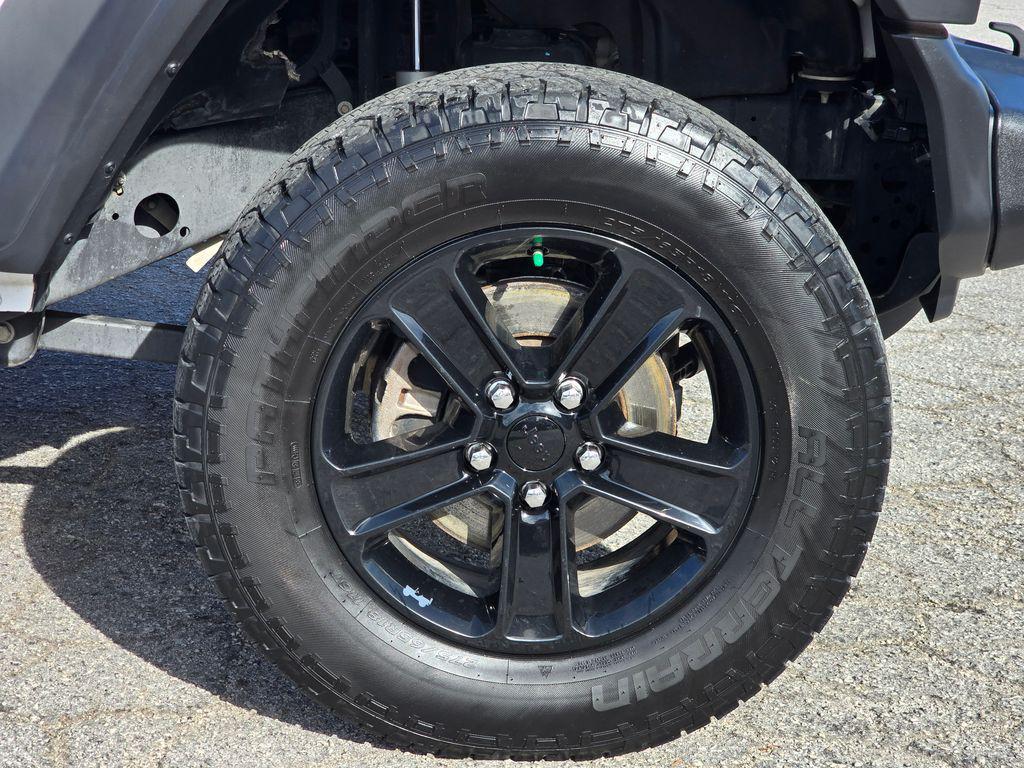 used 2021 Jeep Wrangler Unlimited car, priced at $24,200