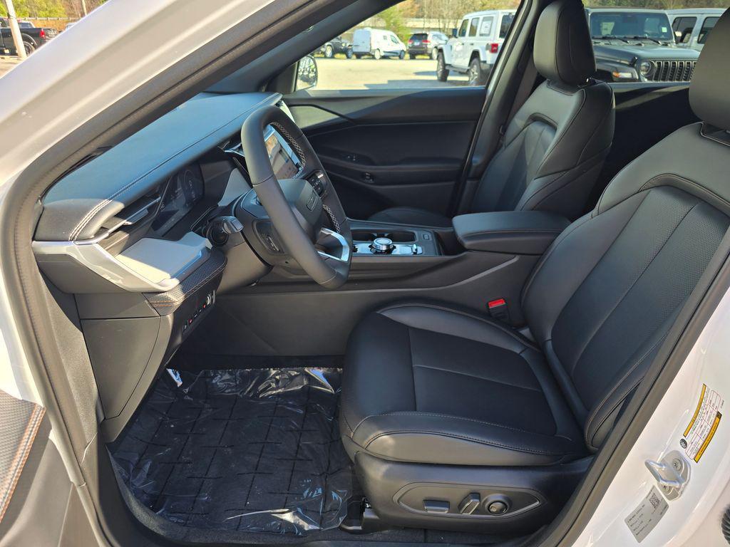 new 2026 Jeep Cherokee car, priced at $39,967