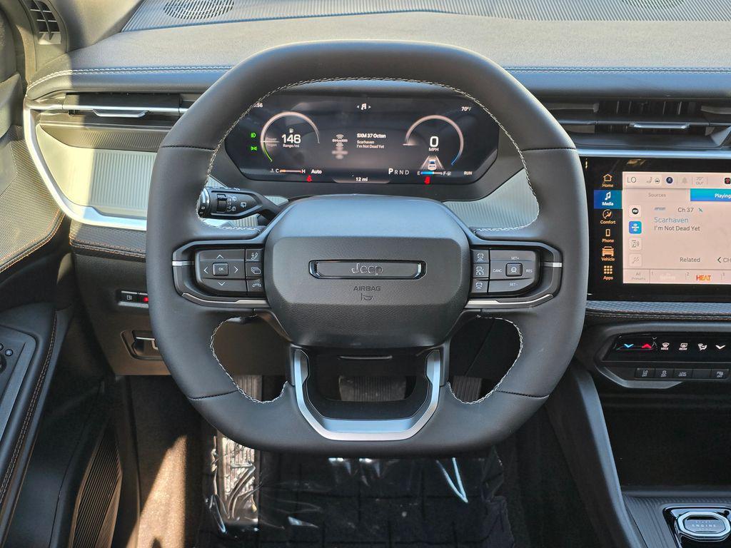 new 2026 Jeep Cherokee car, priced at $39,967