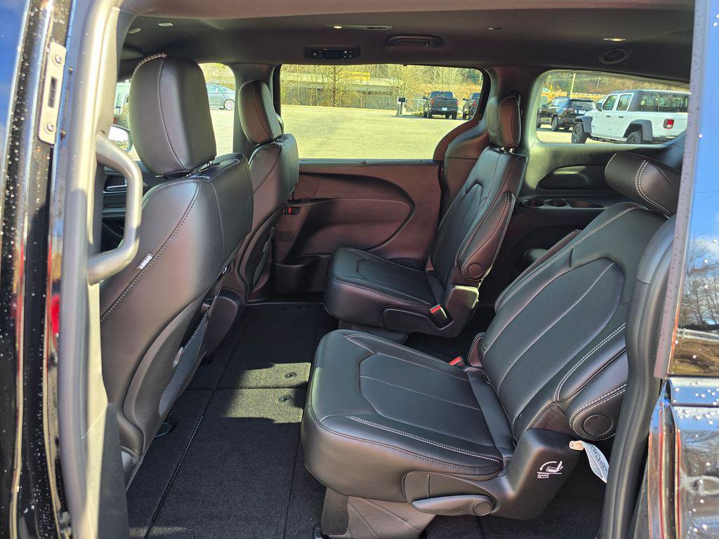 new 2026 Chrysler Pacifica car, priced at $41,975