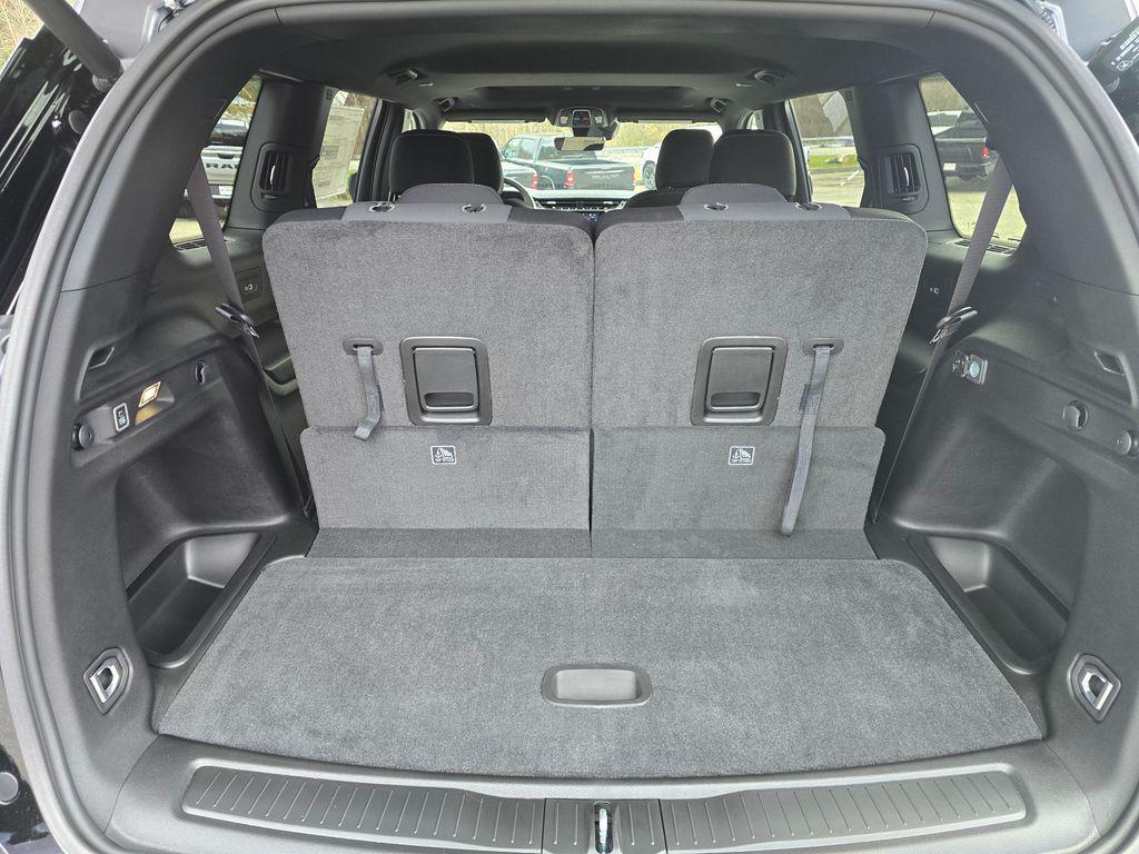 new 2025 Jeep Grand Cherokee L car, priced at $38,994