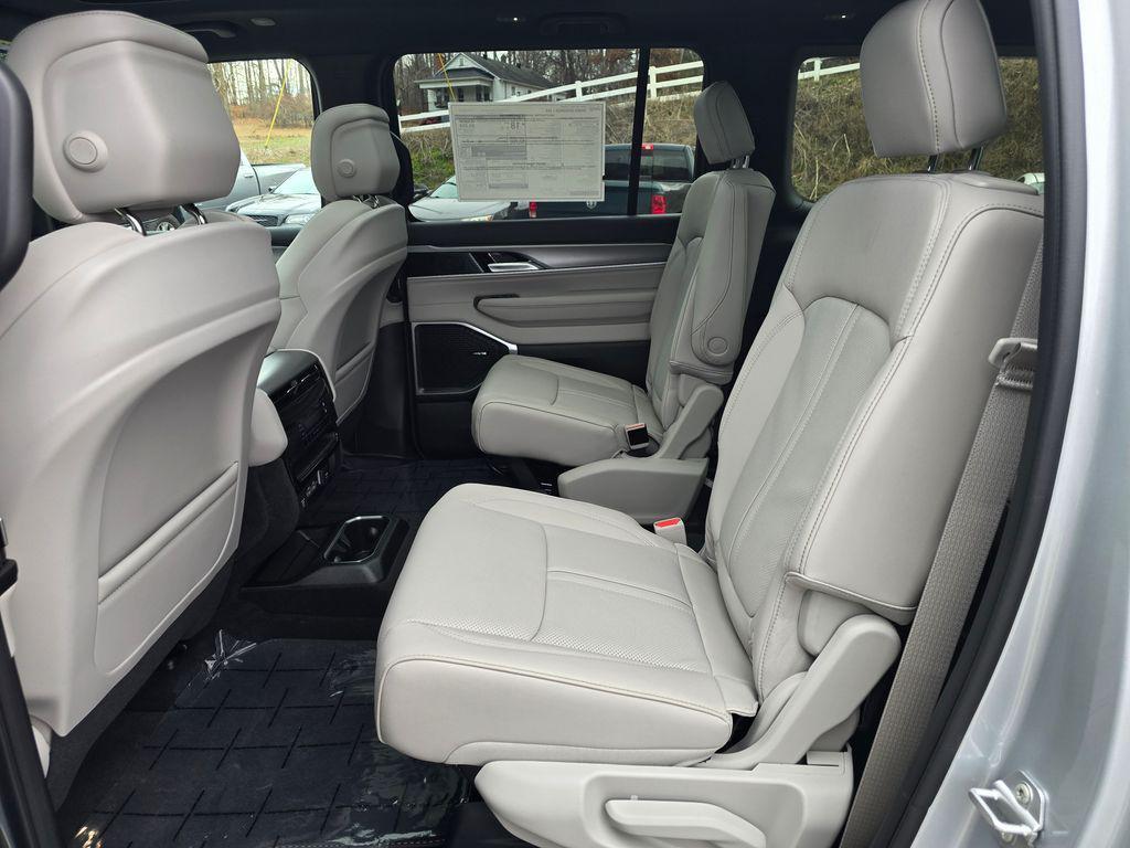 new 2026 Jeep Grand Wagoneer L car, priced at $72,833