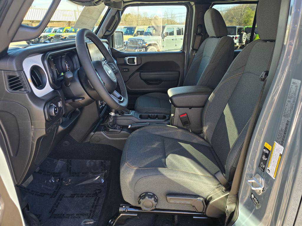 new 2026 Jeep Gladiator car, priced at $47,210