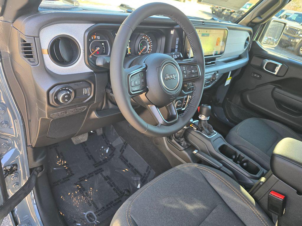 new 2026 Jeep Gladiator car, priced at $47,210