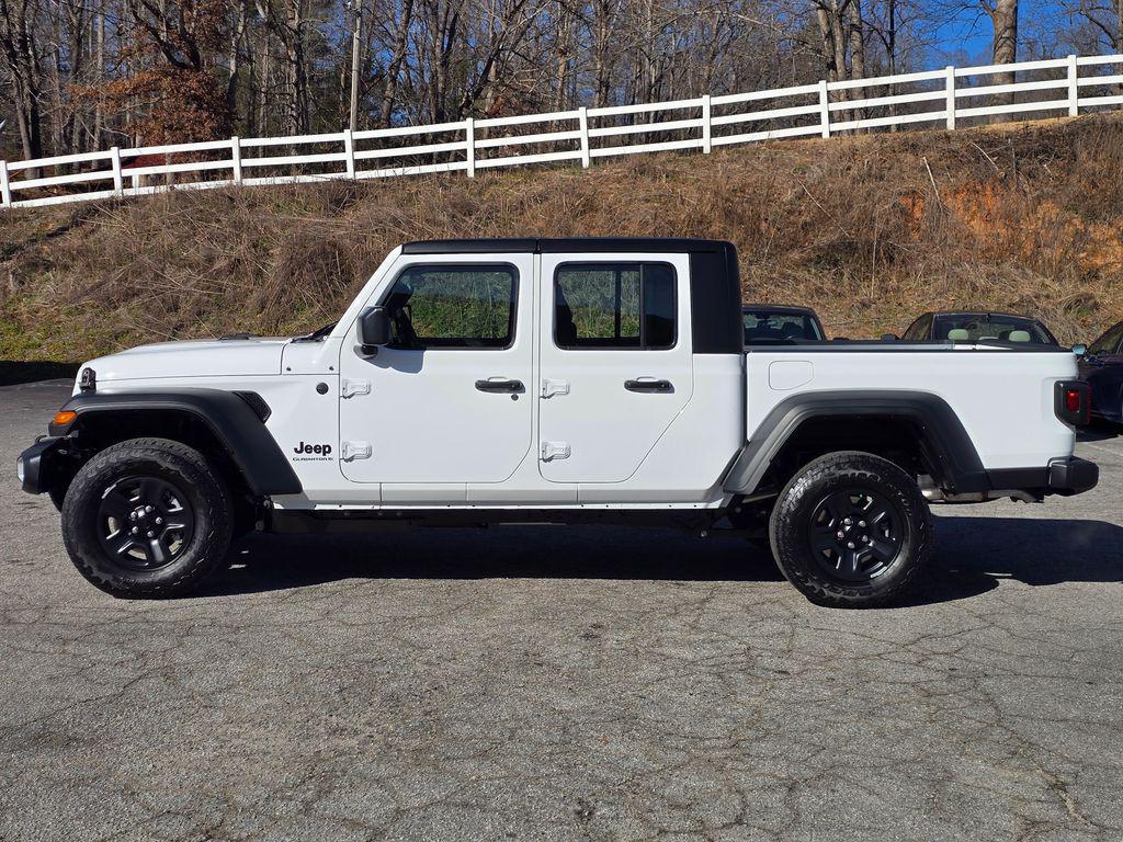 new 2026 Jeep Gladiator car, priced at $42,855