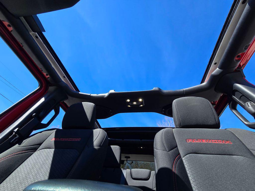 used 2021 Jeep Wrangler Unlimited car, priced at $34,564