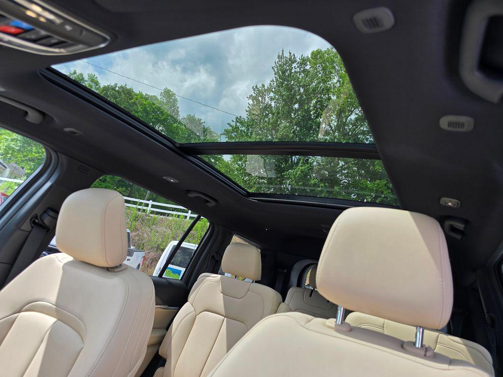 new 2026 Jeep Grand Cherokee L car, priced at $47,259