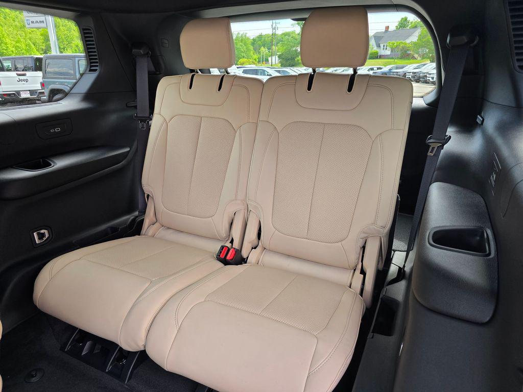 new 2026 Jeep Grand Cherokee L car, priced at $47,259