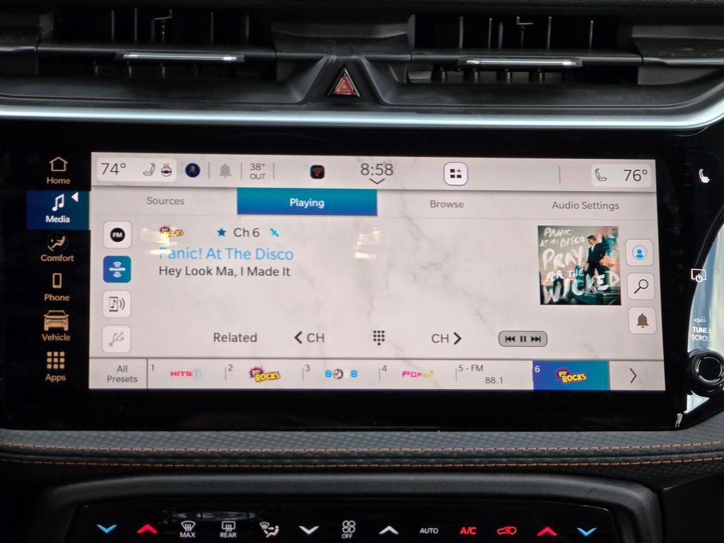 new 2026 Jeep Cherokee car, priced at $43,961