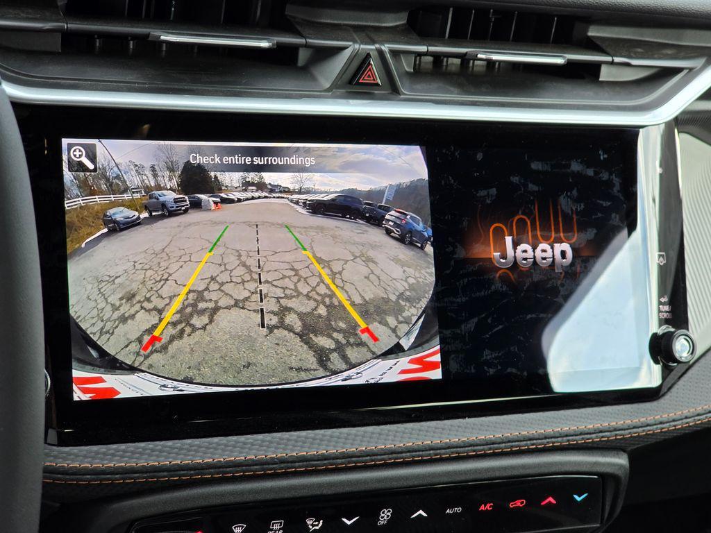 new 2026 Jeep Cherokee car, priced at $43,961