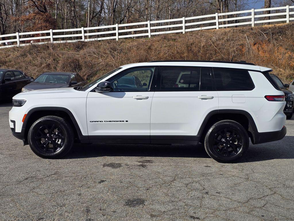 used 2024 Jeep Grand Cherokee L car, priced at $28,977