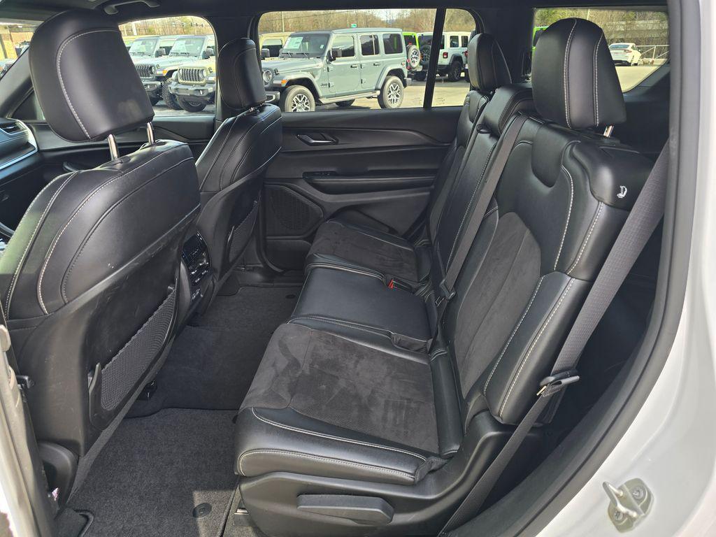 used 2024 Jeep Grand Cherokee L car, priced at $28,977