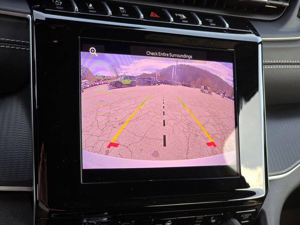 used 2025 Jeep Grand Cherokee car, priced at $33,777