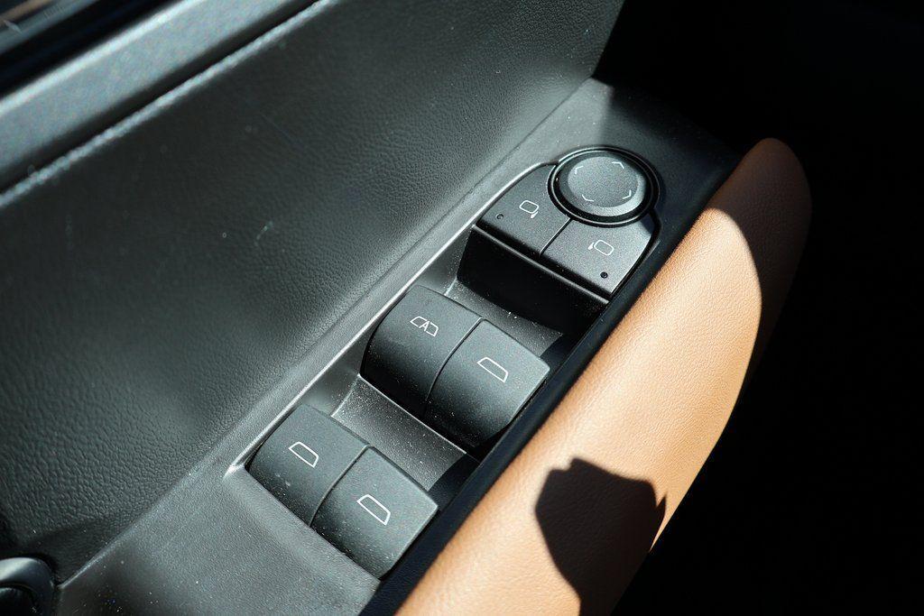 used 2024 GMC Canyon car, priced at $37,927