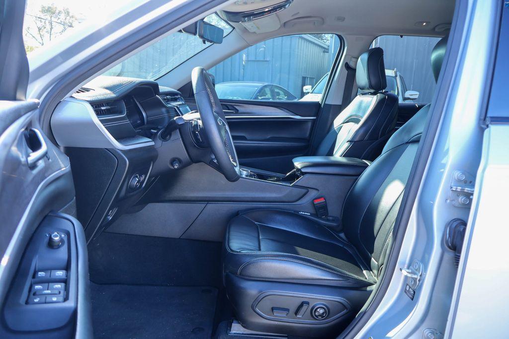 used 2023 Jeep Grand Cherokee car, priced at $26,536