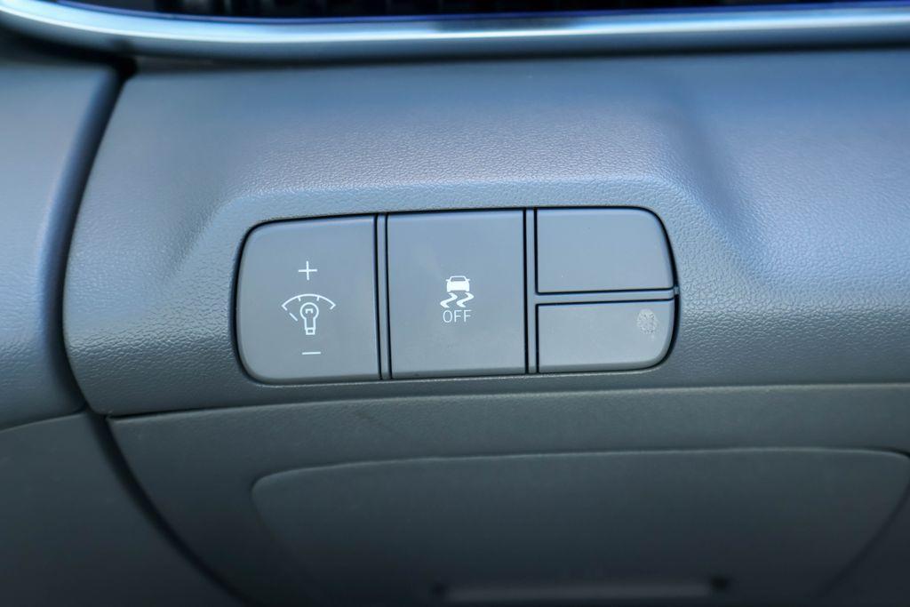 used 2025 Hyundai Elantra car, priced at $22,614