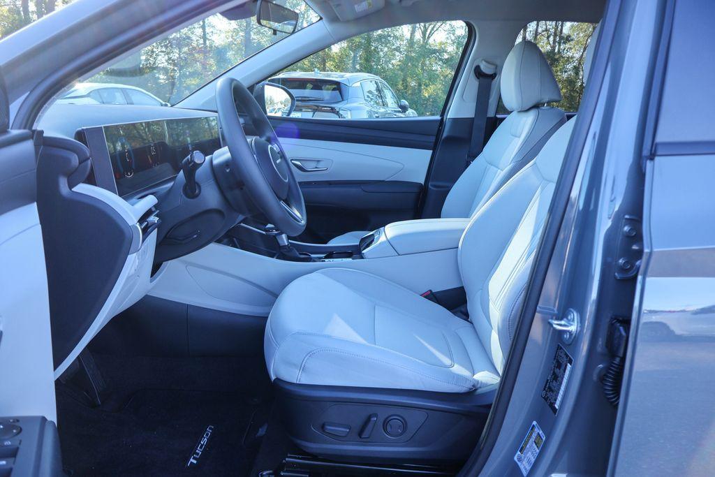 new 2026 Hyundai Tucson car, priced at $28,956
