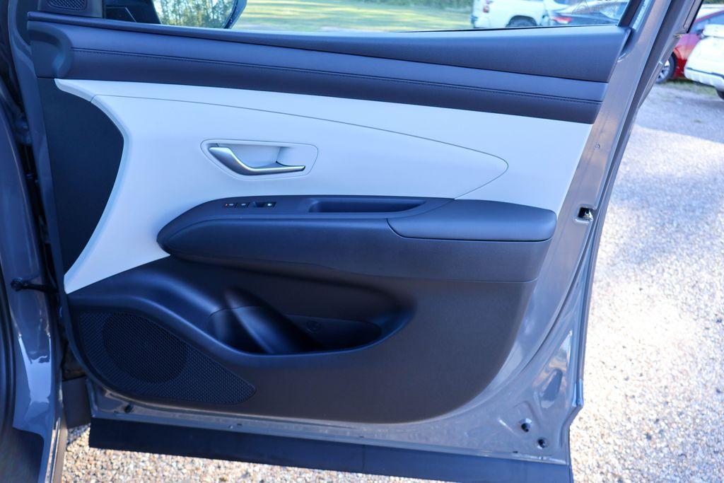 new 2026 Hyundai Tucson car, priced at $28,956