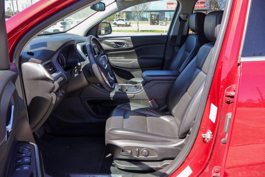 used 2023 GMC Acadia car, priced at $24,495