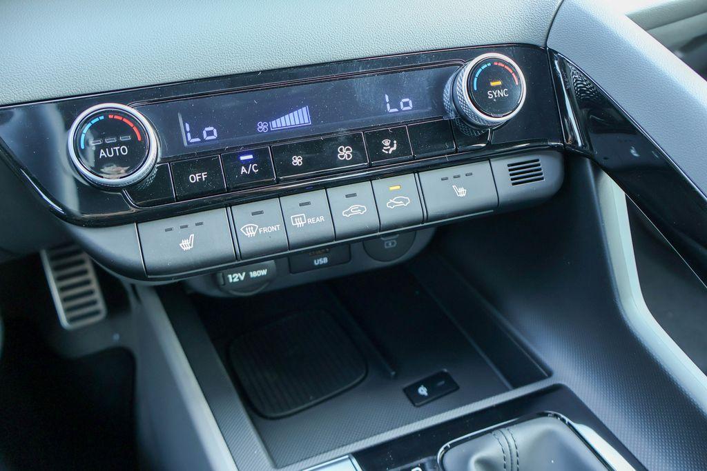 new 2026 Hyundai Elantra car, priced at $23,780