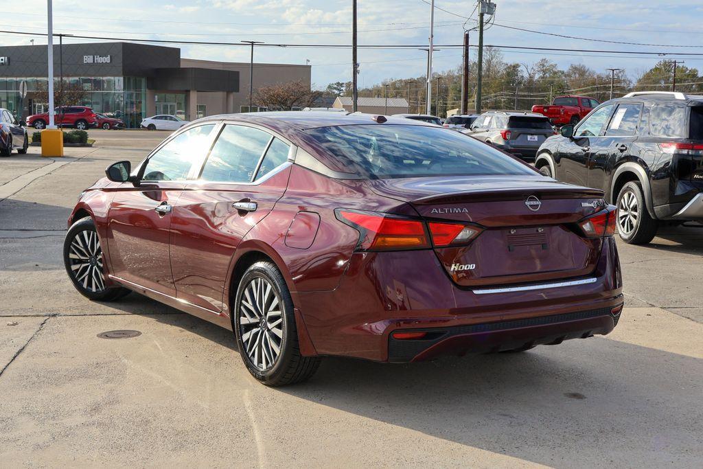 used 2023 Nissan Altima car, priced at $19,427